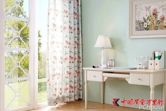 無(wú)限創(chuàng)意節(jié)省空間 溫馨書(shū)房必備三寶